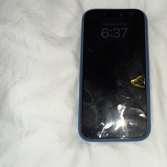 Apple Silicone Case with MagSafe for iPhone 12 Pro Capri Blue - Picture 7 of 10